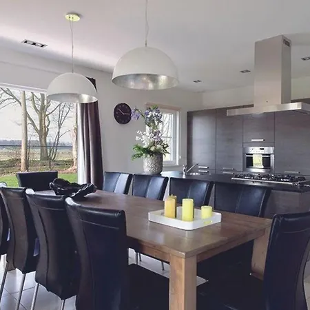 Ferienhaus Fuer 10 Personen In Baarle-nassau, Nordbrabant
