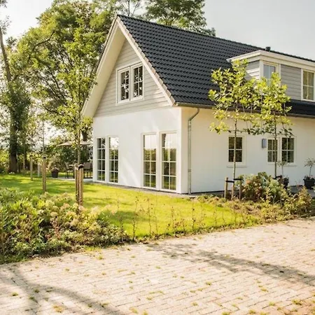 Ferienhaus Fuer 10 Personen In Baarle-nassau, Nordbrabant Сasa de vacaciones