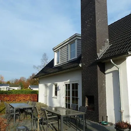 Ferienhaus Fuer 10 Personen In Baarle-nassau, Nordbrabant *